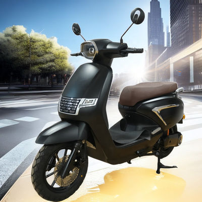 New affordable adult electric scooter 1000w 1500W 2000W 72V high speed electric scooter Electric Motorcycle Scooter For Adults